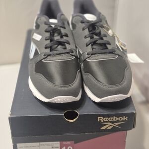 Reebok Women's Gray and White Athletic Sneakers Size 10 ULTRA FLASH TENNIS SHOES